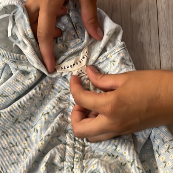 Crop top, Aeropostale/ blue notes - Picture 3 of 3